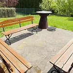 Diamondvilla, 4 Bedroom Apartment, Garden & Spa