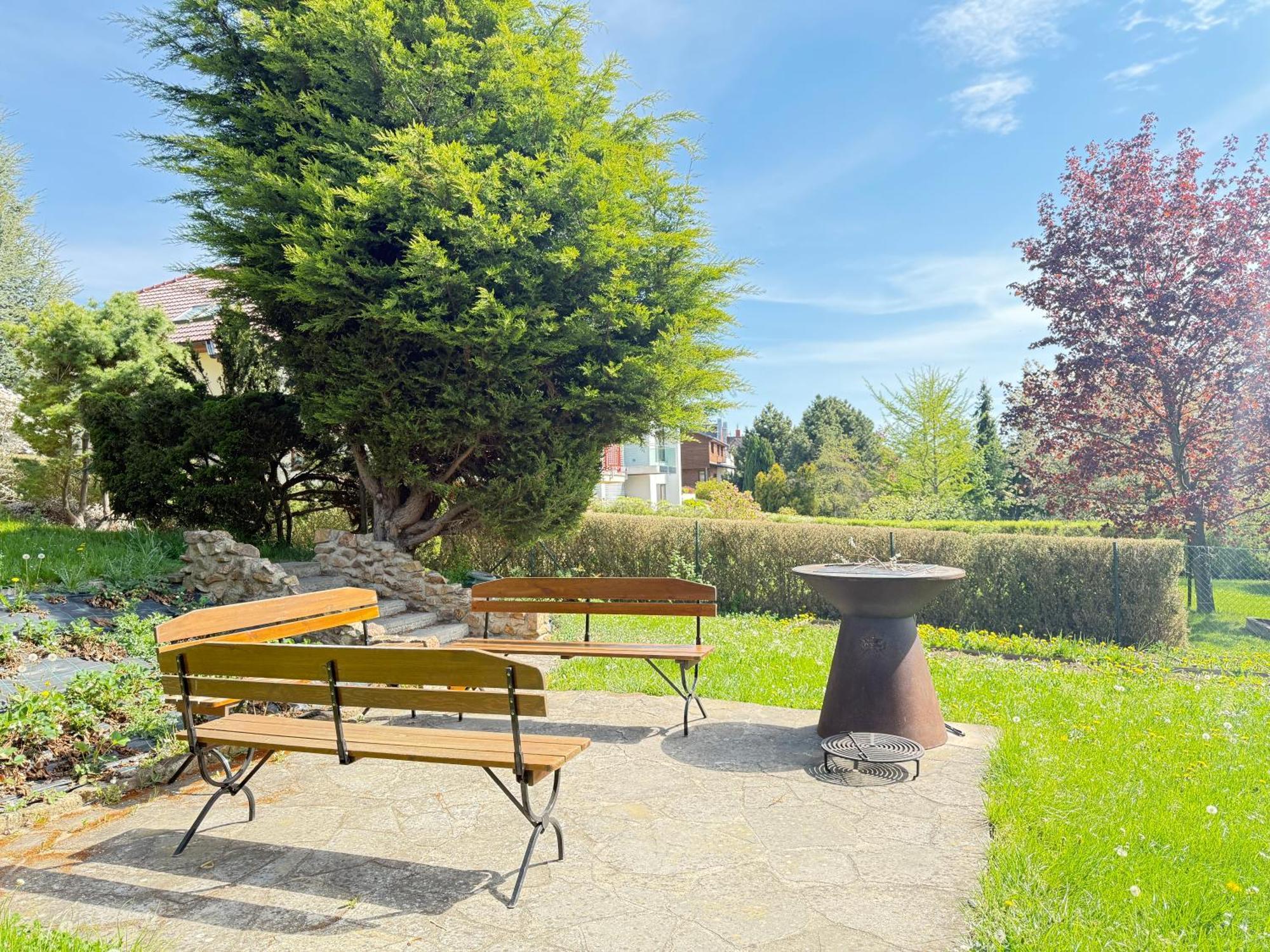 Appartement Diamondvilla, 4 Bedroom Apartment, Garden & Prague