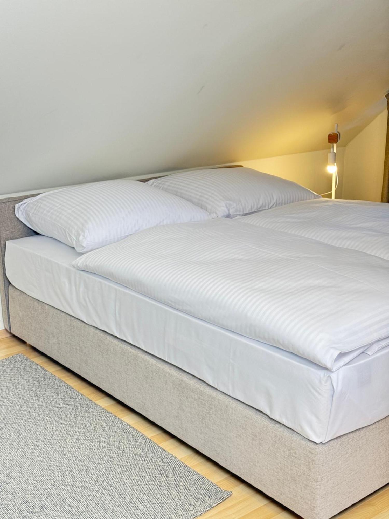 Diamondvilla, 4 Bedroom Apartment, Garden &